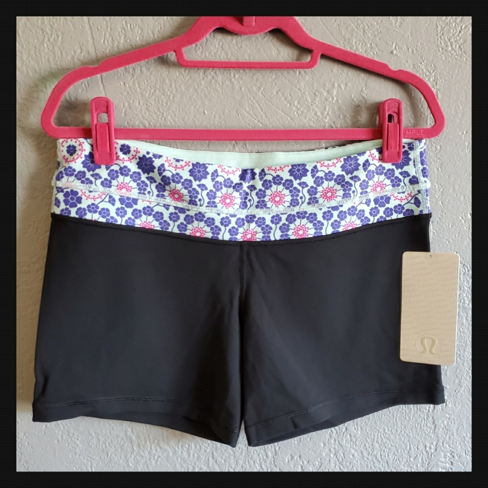 Lululemon Groove Shorts